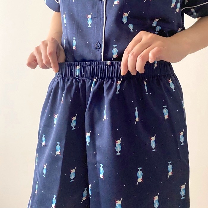 GU（ジーユー）のおすすめパジャマ「サテンパジャマ」