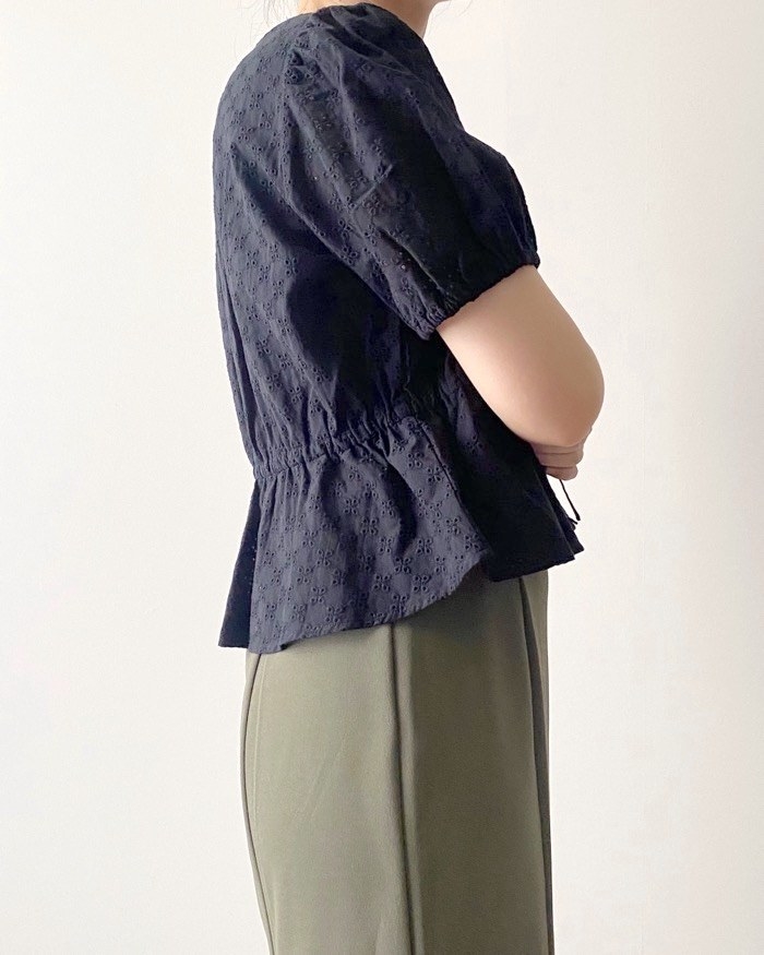 GUのオススメのブラウス「コットンレースリボンブラウス(半袖)YT+E」のコーディネート