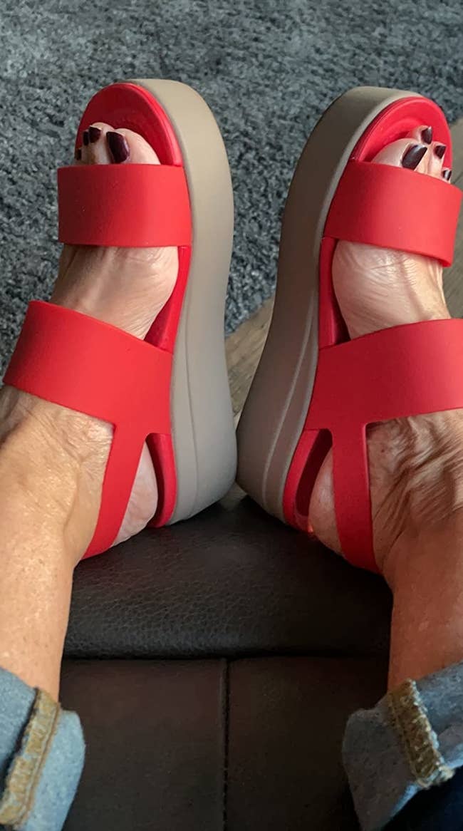 18 Pairs Of Shoes That Reviewers Say Actually Have Good Arch Support