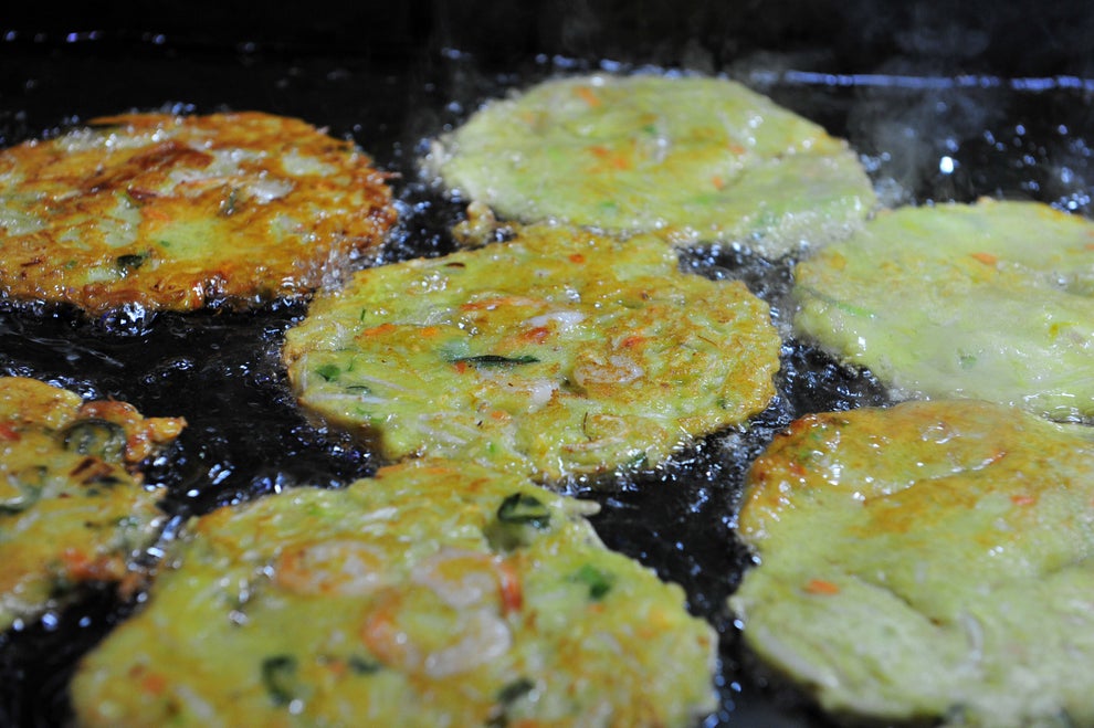 38 Popular Asian Street Foods