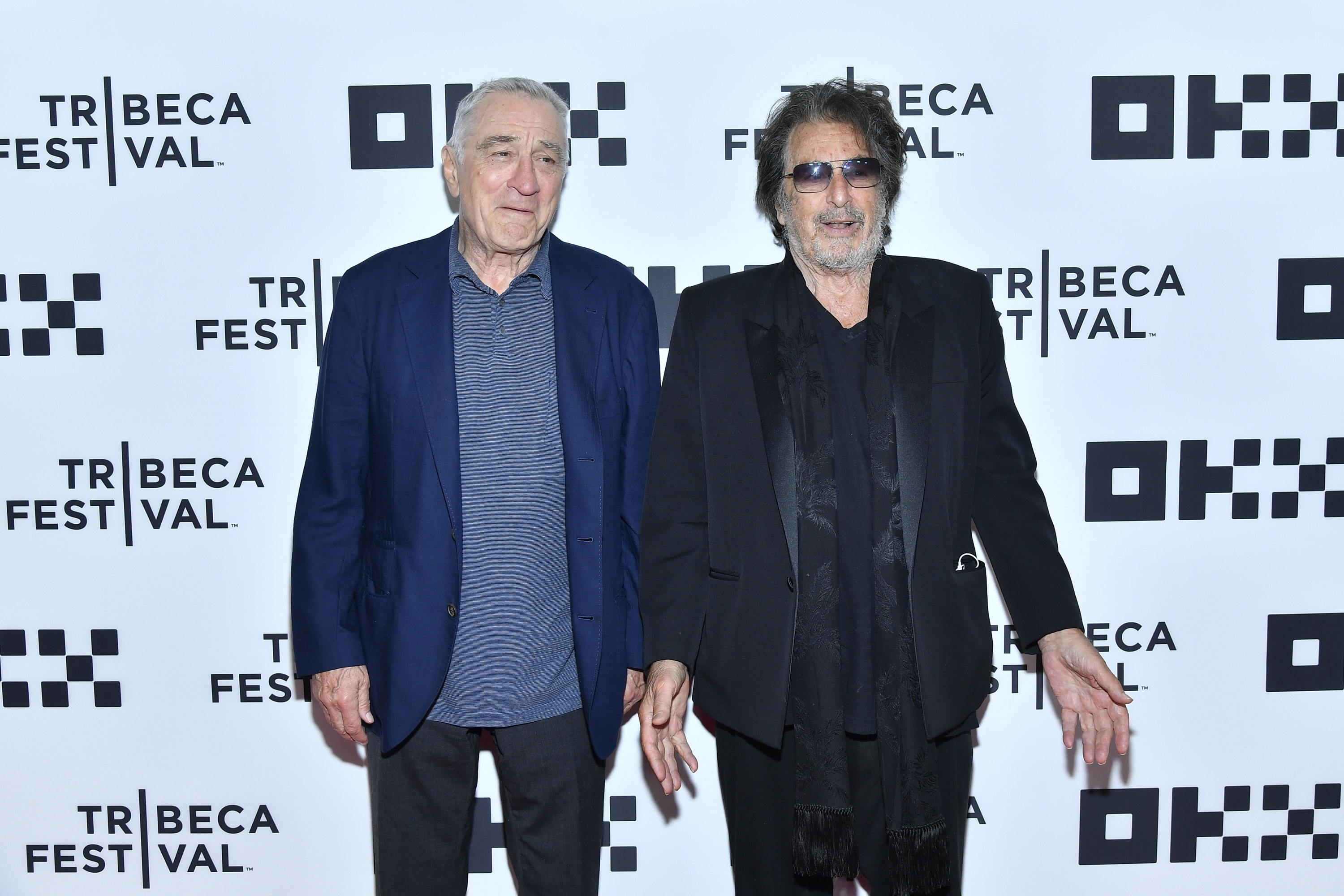 De Niro and Pacino standing together