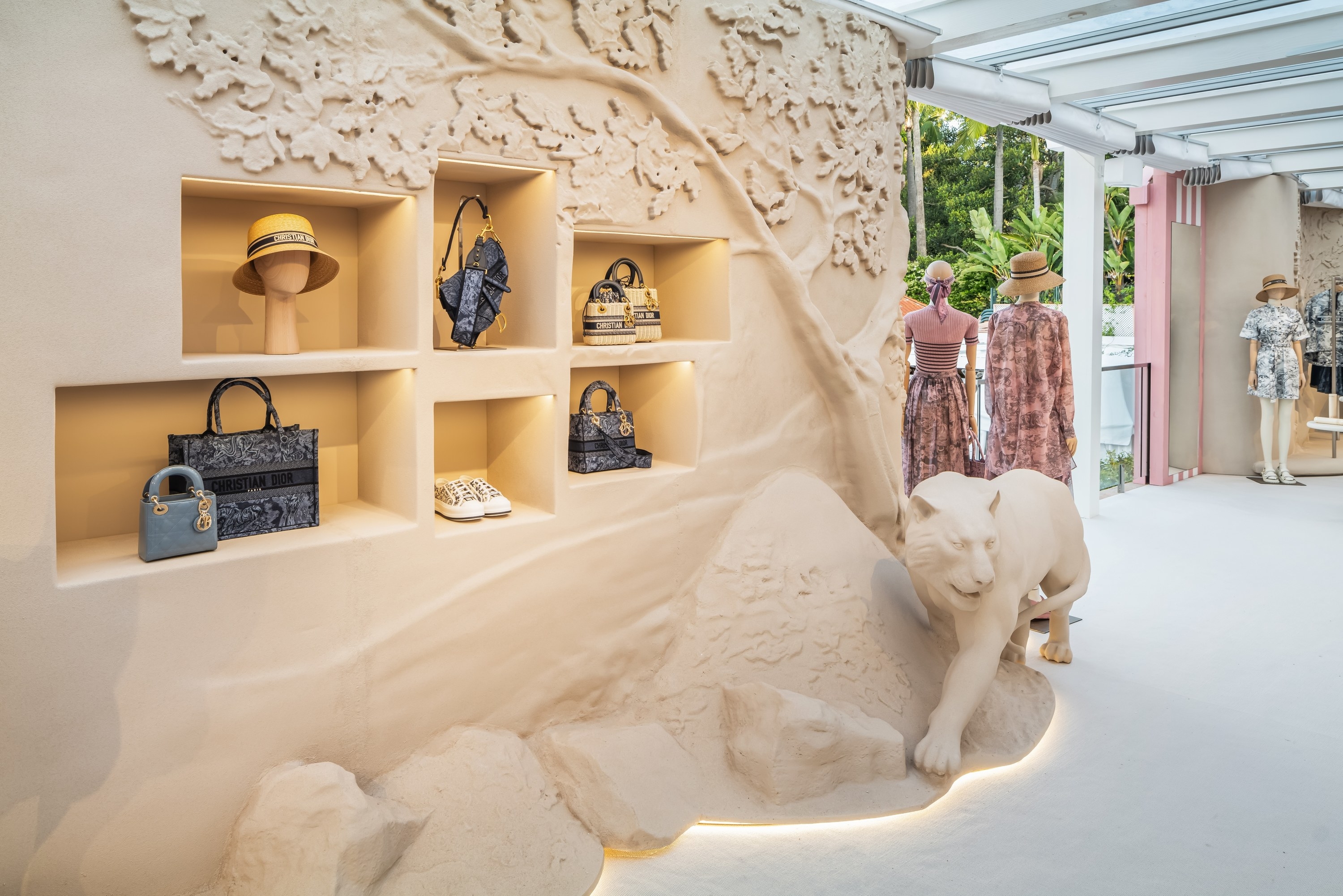 Discover the new Miss Dior pop-up store and the 'As Seen By