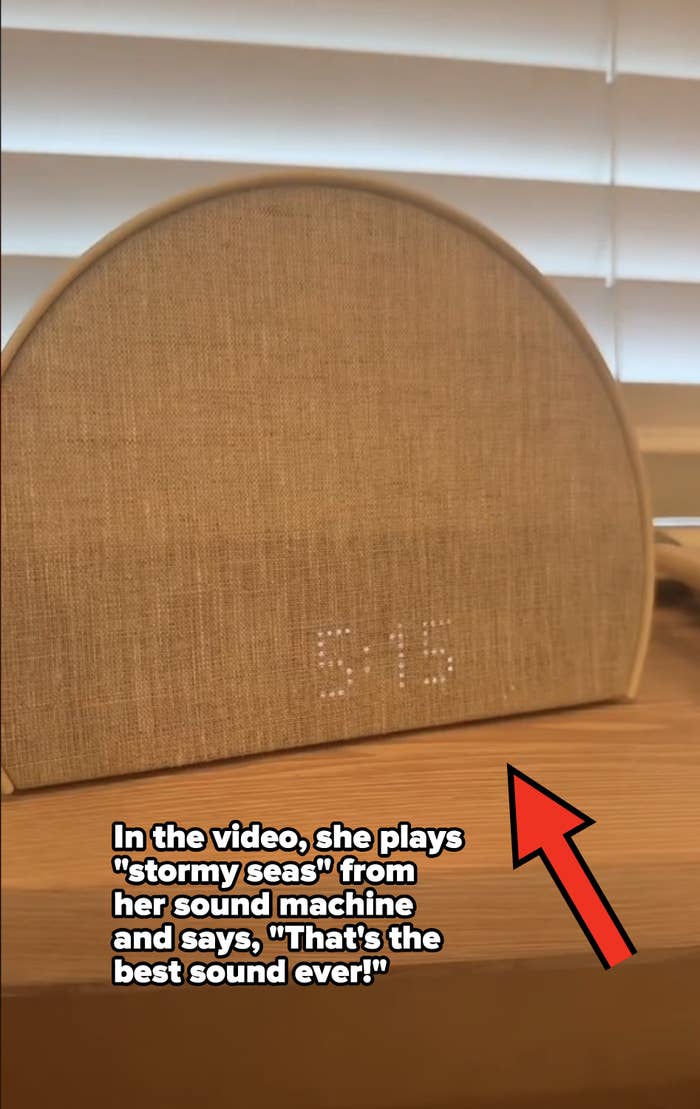 A close-up of the sound machine with text that says &quot;In the video, she plays &#x27;stormy seas&#x27; from her sound machine and says &#x27;That&#x27;s the best sound ever!&#x27;&quot;