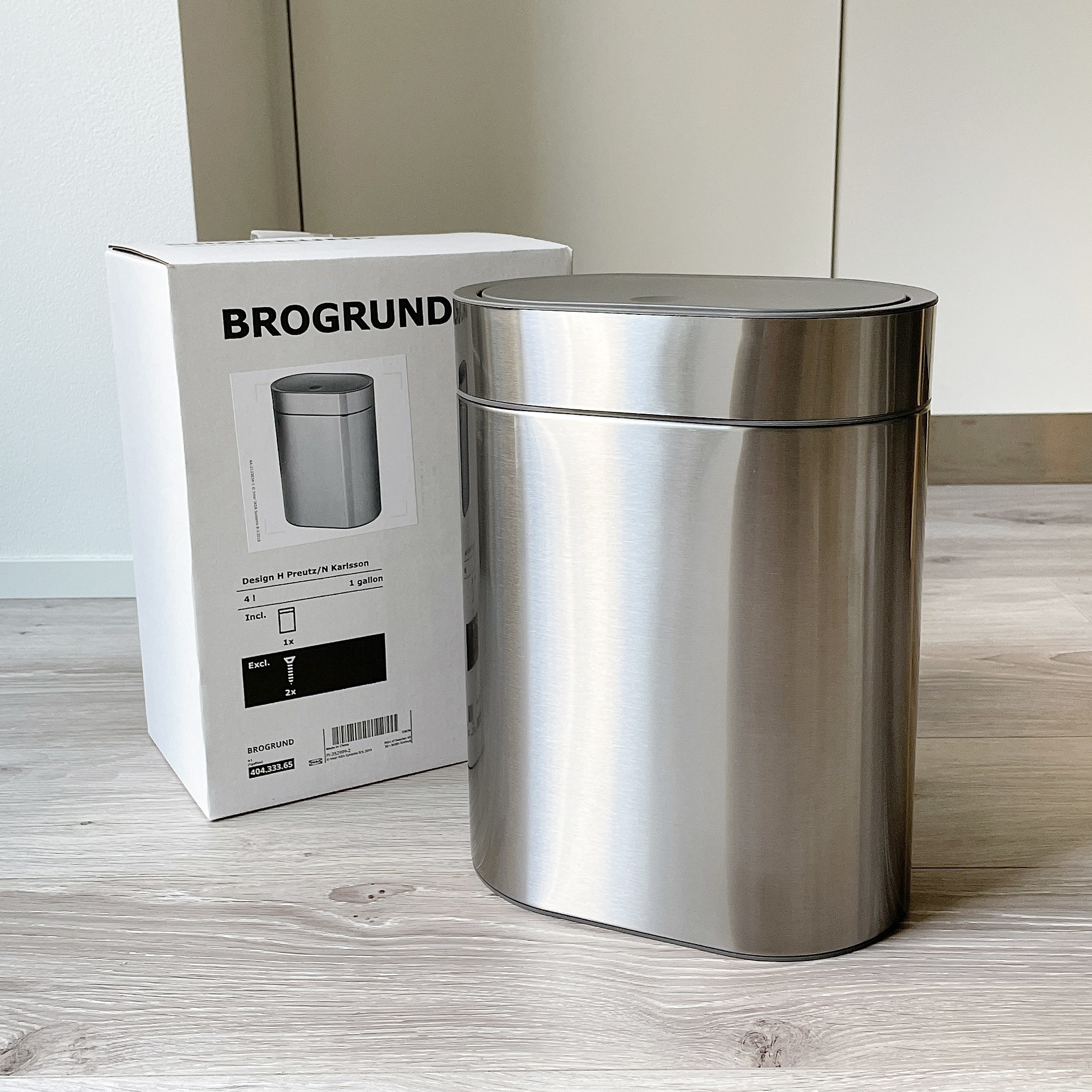 IKEA（イケア）のおすすめのアイテム「BROGRUND ブログルンド タッチ式ゴミ箱」