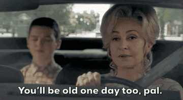 Annie Potts as Meemaw tells Iain Armitage as Sheldon that he&#x27;ll grow old in time