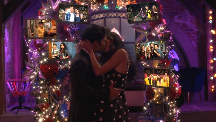 Carly and Freddie kissing