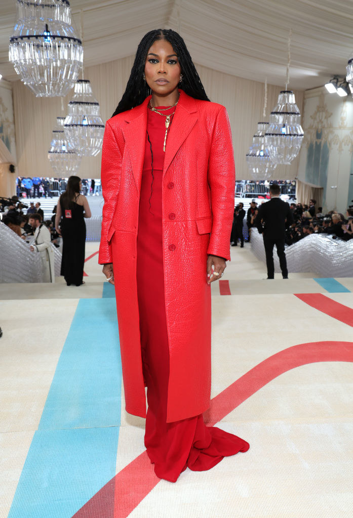 Gabrielle poses for photographers on the red carpet at the Met Museum