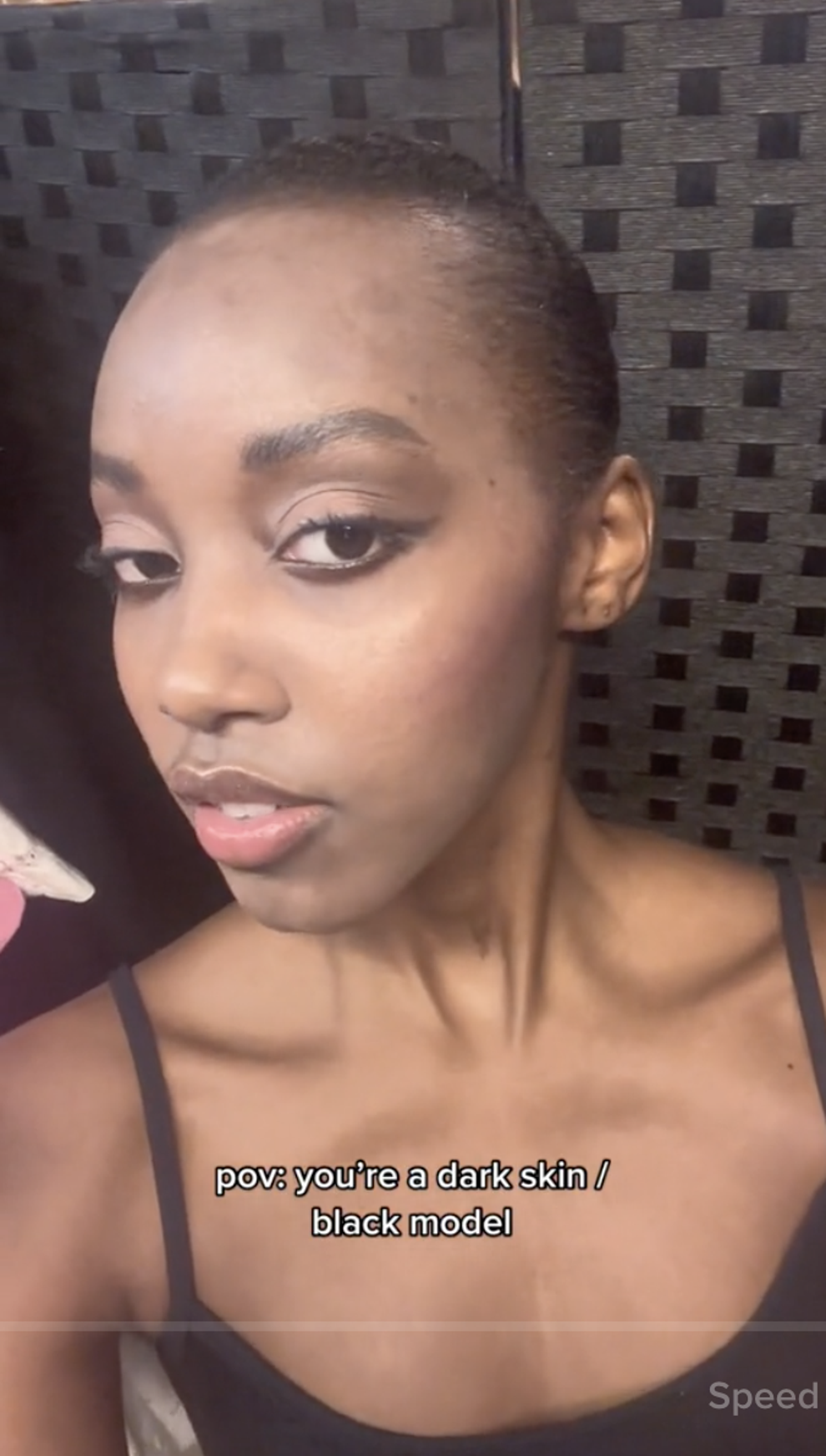 Black Model Forced To Do Her Own Makeup After White Artist Used The Wrong  Foundation On Her