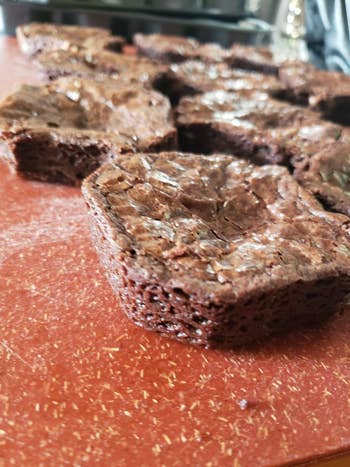 a close-up of the beautifully chewy edge of one of the brownies
