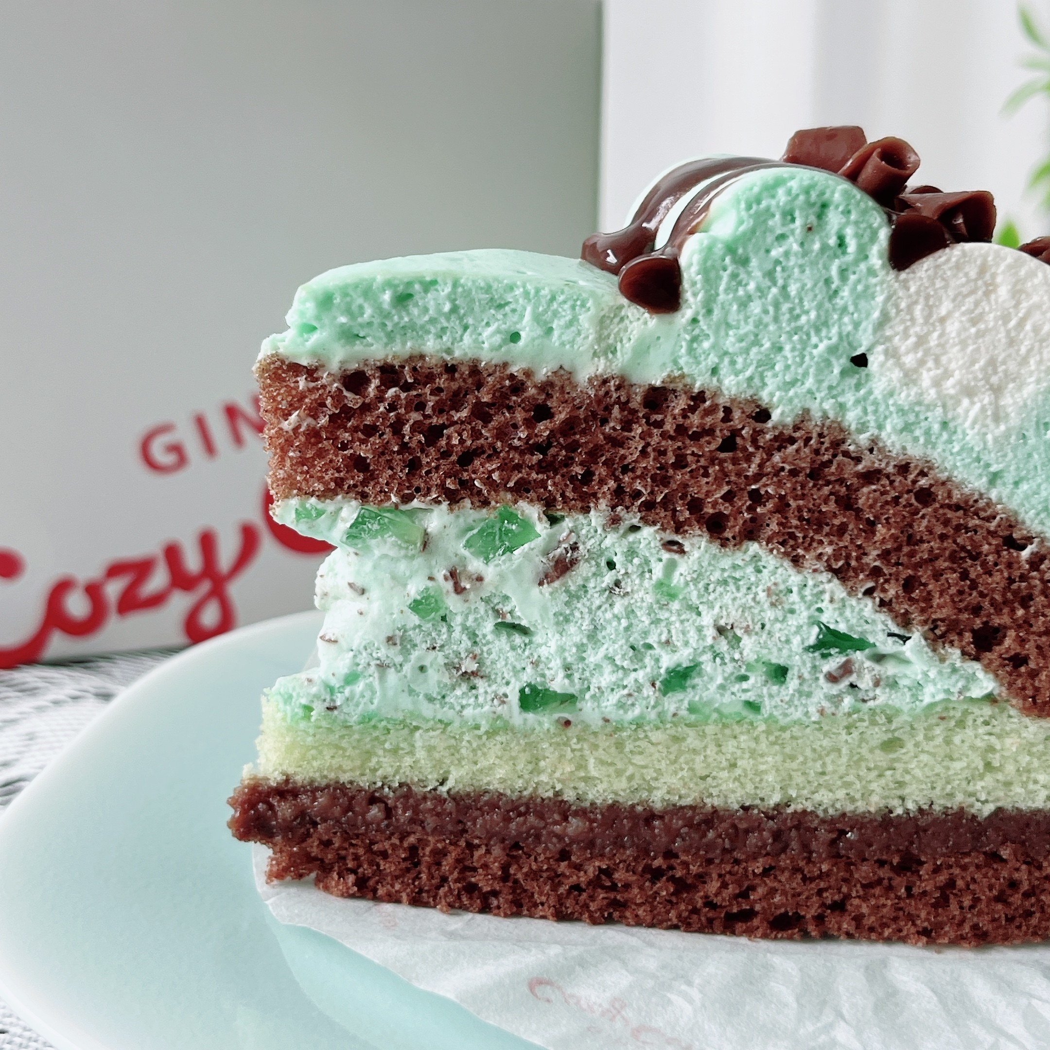 銀座コージーコーナーのおすすめスイーツ「チョコミントケーキ」