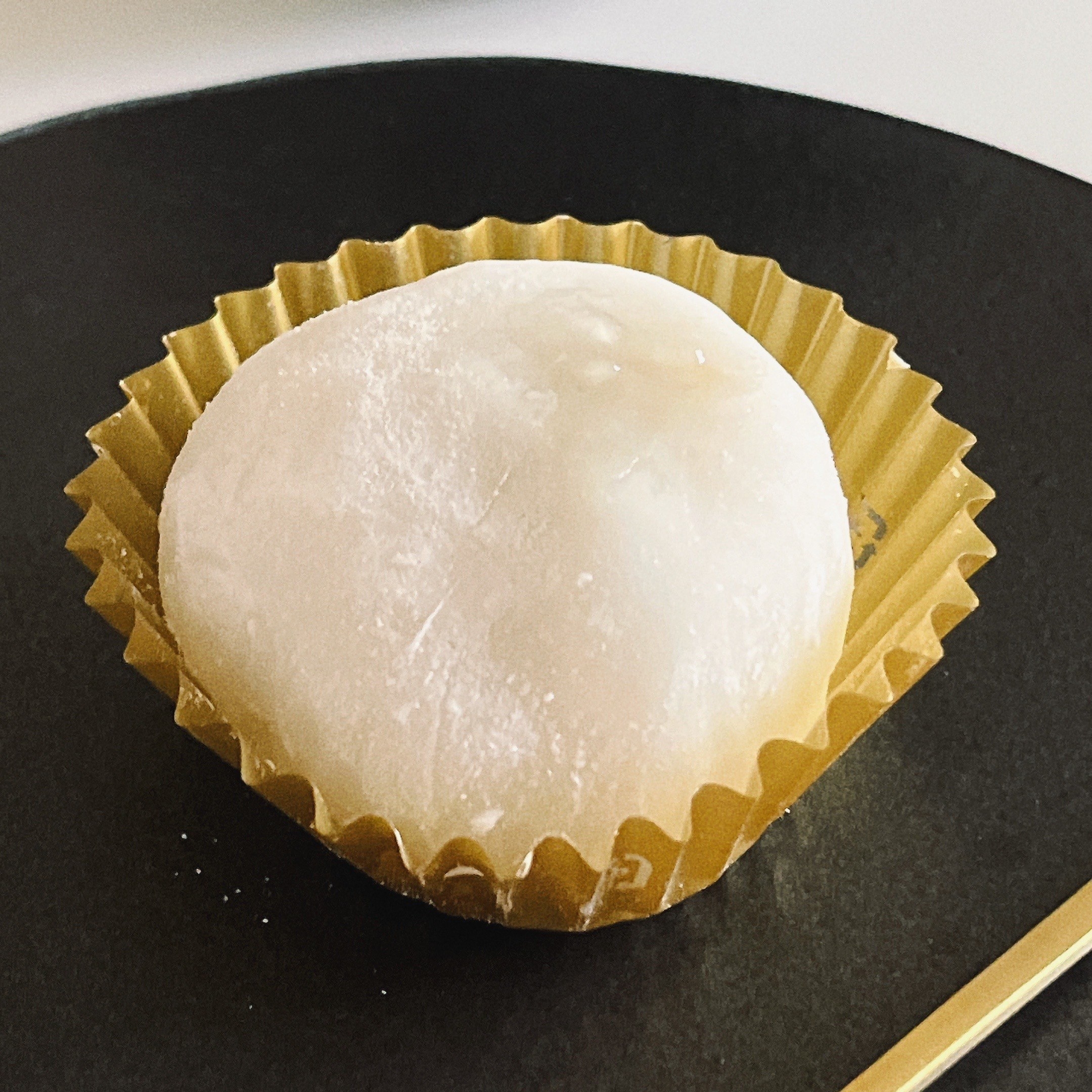 LAWSON（ローソン）のおすすめスイーツ「ごろっとキウイ大福」