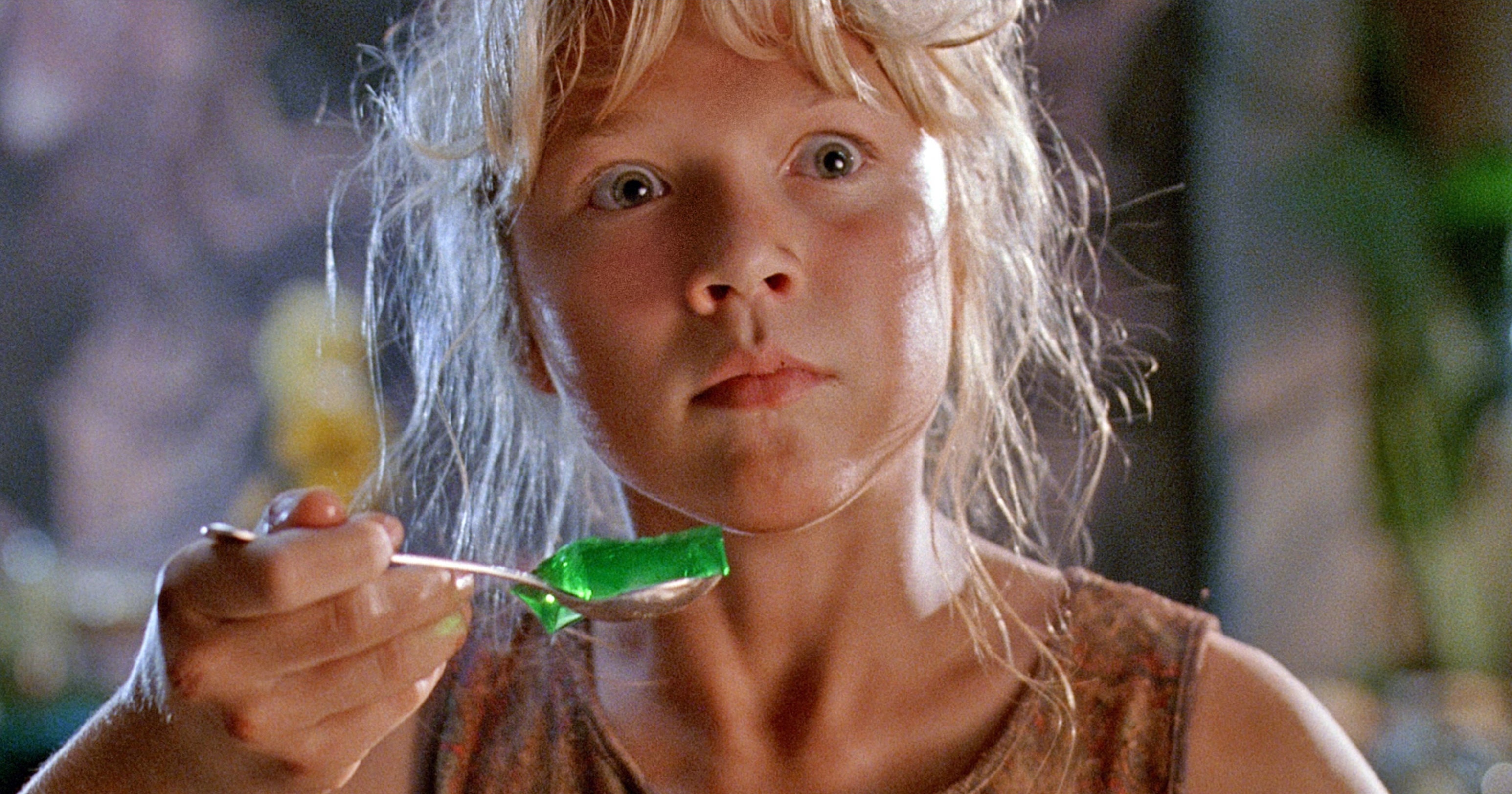 The Little Girl From “Jurassic Park” Just Recreated The Green