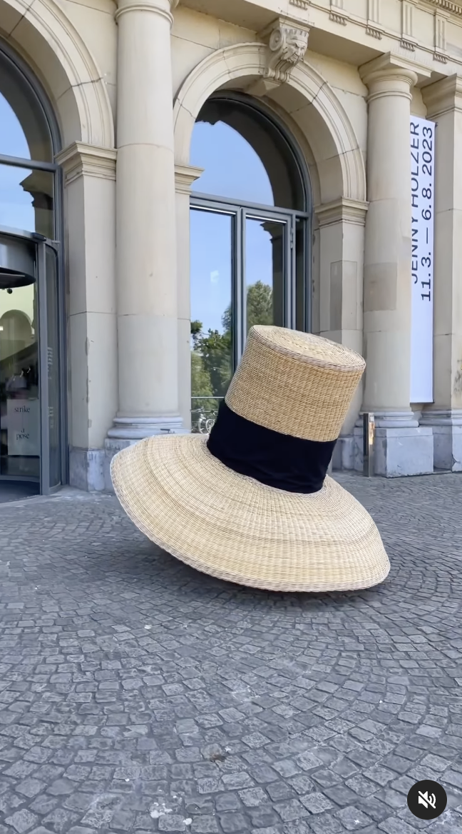 Diane Keaton covered with a very, very large hat