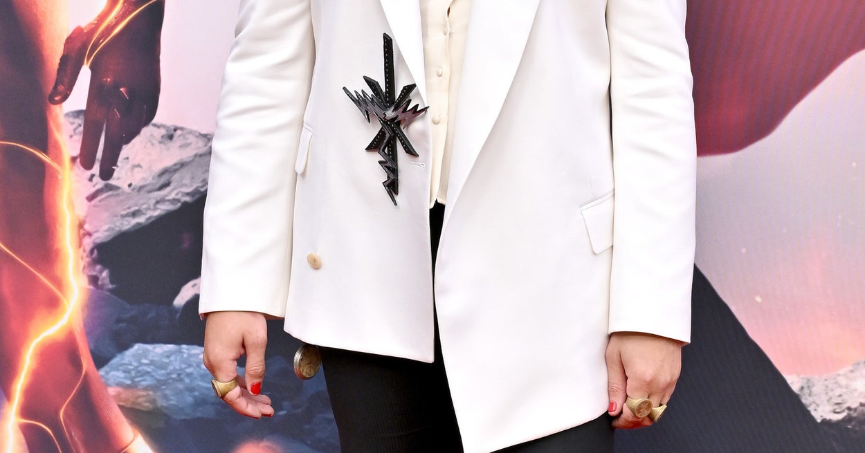 Ezra Miller Showed Up To “The Flash” Premiere, And Fans Are Divided About Their Appearance