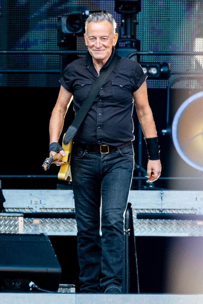 bruce smiling on stage