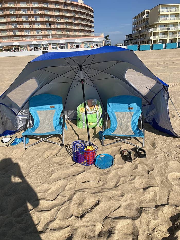 Easierhike Beach Shade Tent Pop-Up Beach Sun Shelter Tent