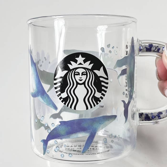 Starbucks Coffee（スターバックスコーヒー）のおすすめマグカップ「ビーズハンドル耐熱グラスマグクジラ414ml」