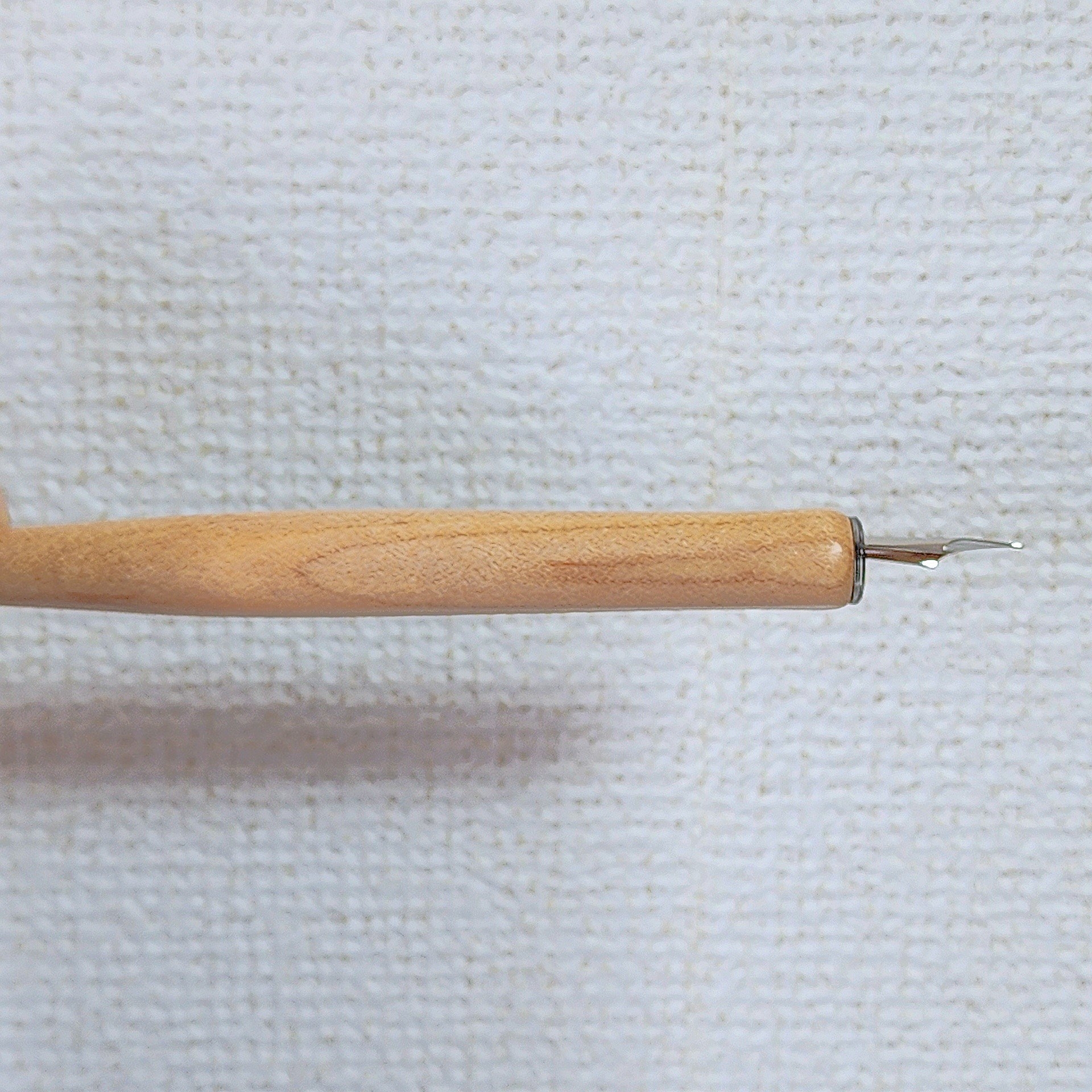 ハンズで見つけたおすすめ文具「パイロット つけペン いろうつし（iro-utsushi） 木軸 F（細字）」