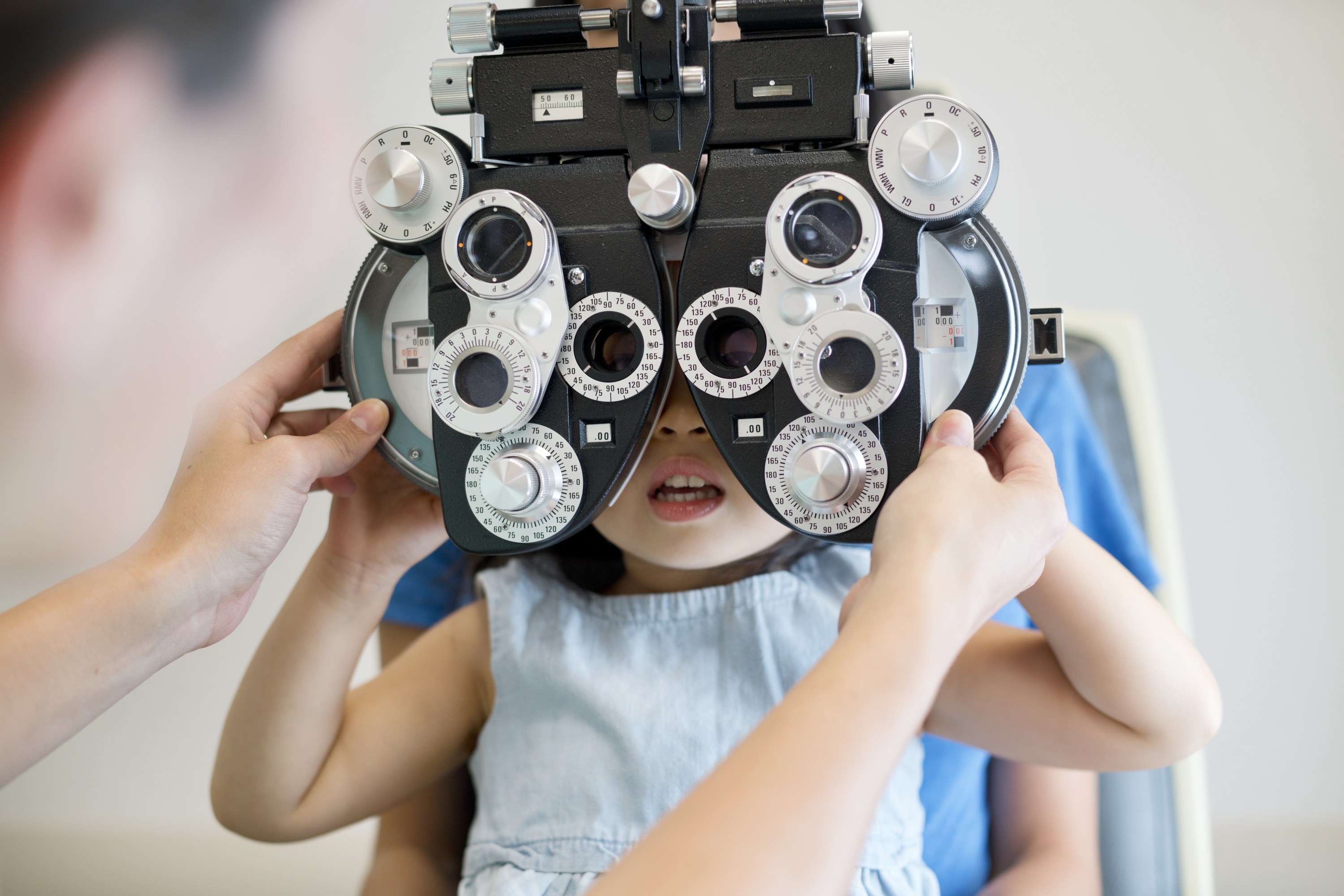 small kid during an eye exam