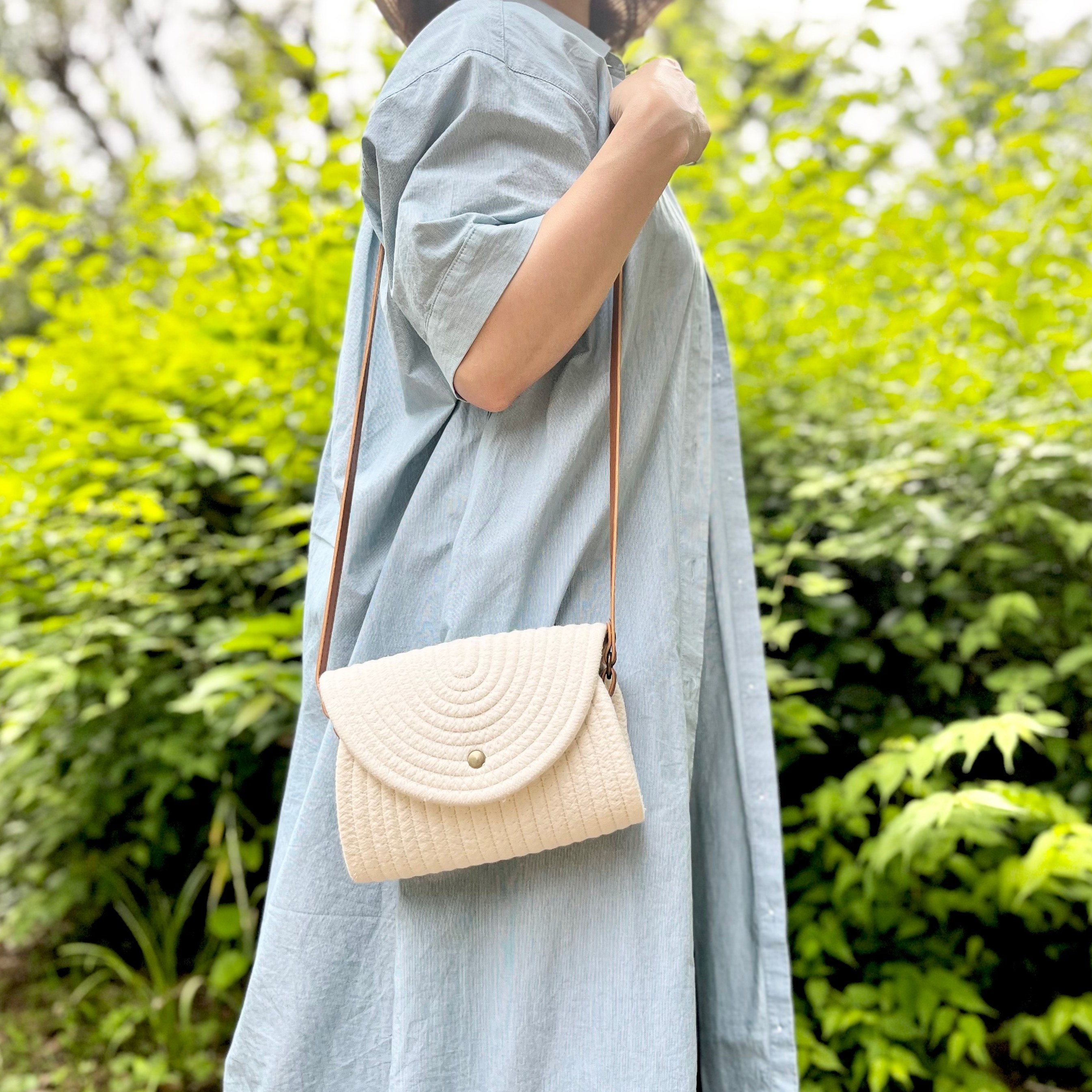 DAISO(ダイソー)のおすすめアイテム「ロープバッグ」のコーディネート