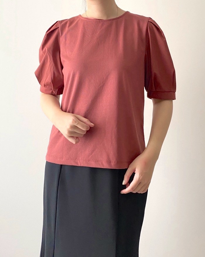 GUのオススメのトップス「2WAY布帛コンビネーションT（5分袖）Z」のコーディネート