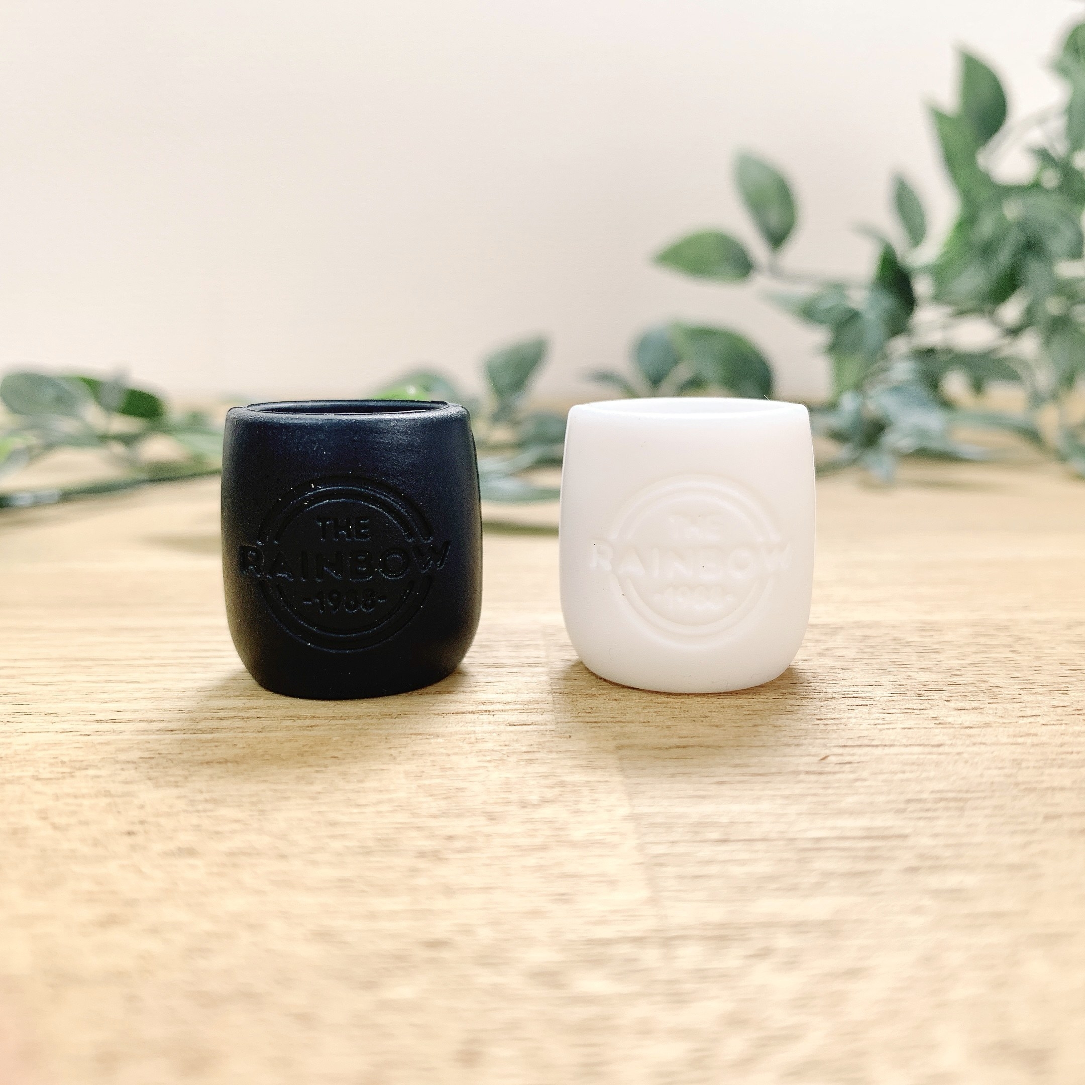 DAISO(ダイソー)のおすすめの便利グッズ「シリコン傘キャップ2P」