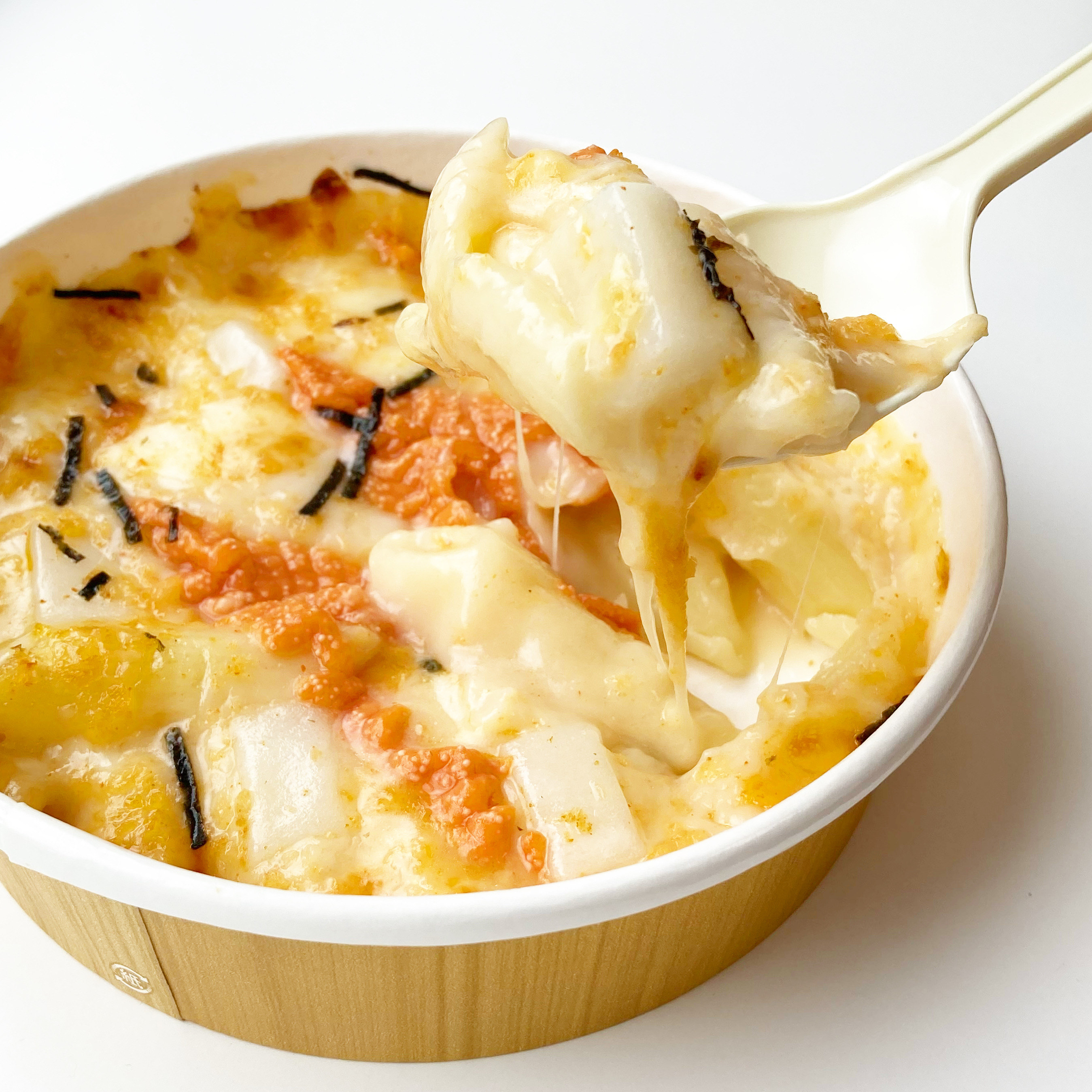 FamilyMart(ファミリーマート)の濃厚グラタン「和風仕立てもち明太チーズグラタン」