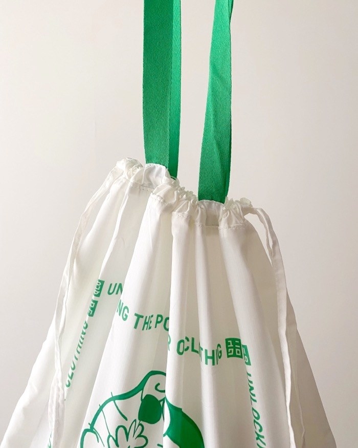 UNIQLO（ユニクロ）のおすすめのアイテム「ドラえもん サステナモード ポケッタブルバッグ」