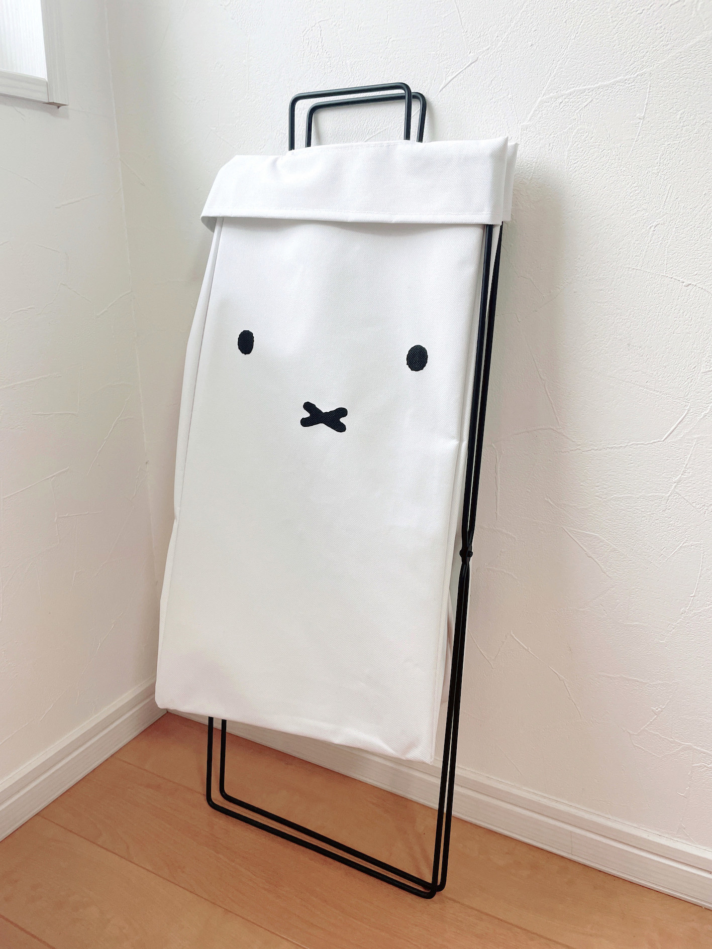 ニトリのおすすめグッズ「ミッフィーのランドリーバスケット」