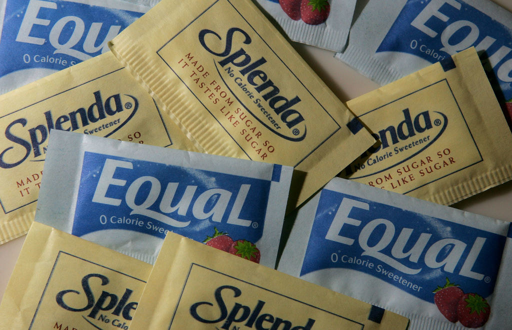 packs of splenda and equal sugar