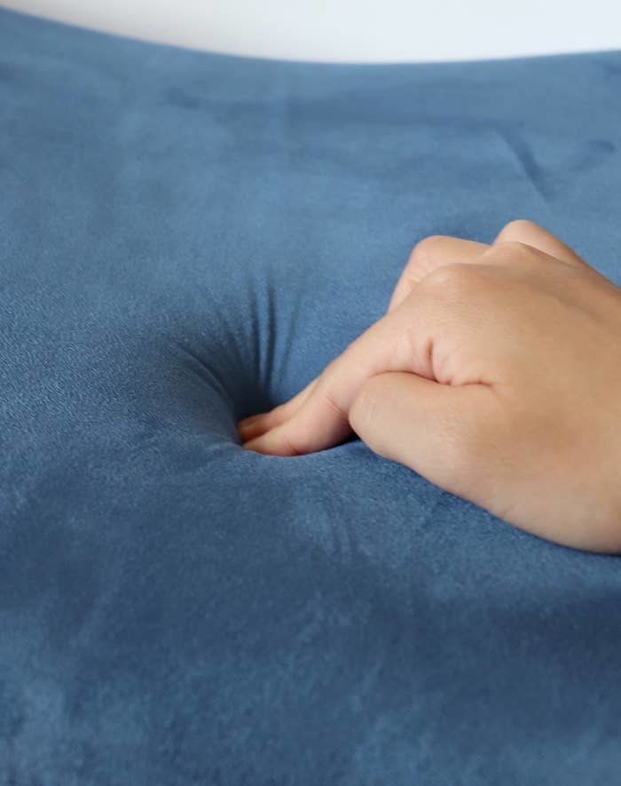 ニトリのオススメのクッション「ソフト低反発シートクッション」