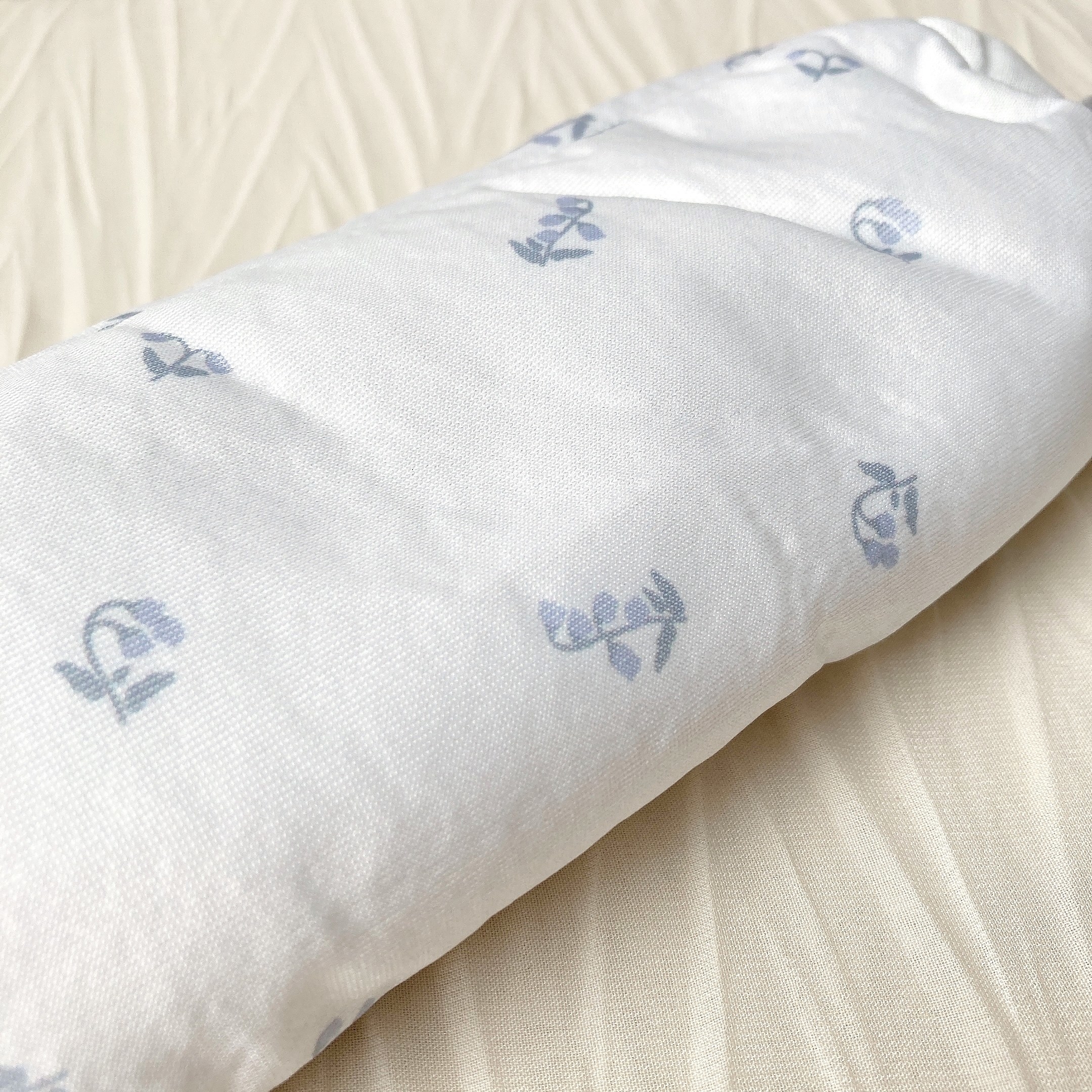 salut！（サリュ）のオススメの便利グッズ「【ひんやりシリーズ】ひんやり2wayクールアームクッション」