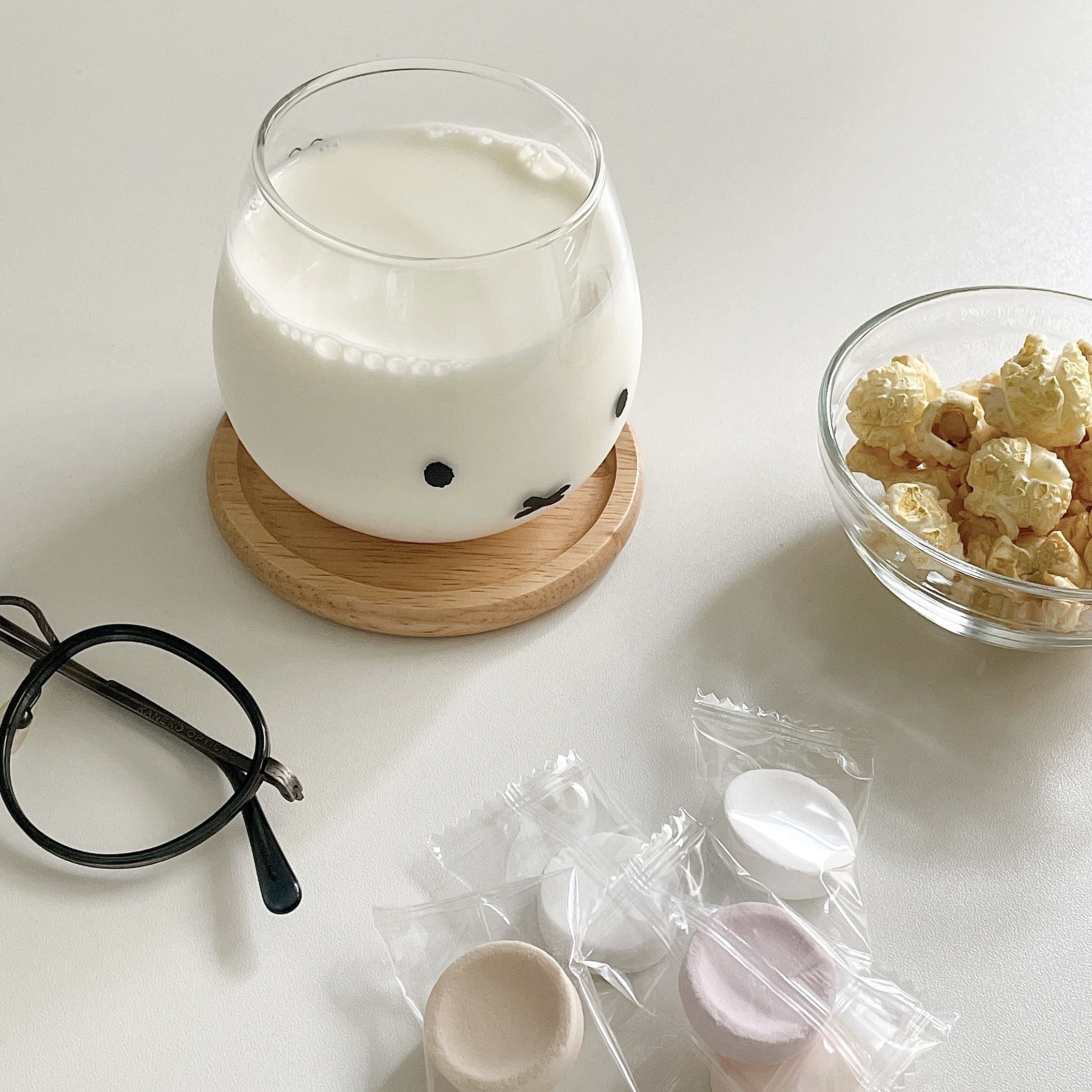 LOFT(ロフト)のおすすめ食器「ミッフィーゆらゆらタンブラー(フェイス) 320ml」