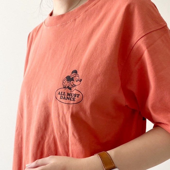 UNIQLO（ユニクロ）のおすすめアイテム「ディズニー グッド バイブス UT グラフィックTシャツ」
