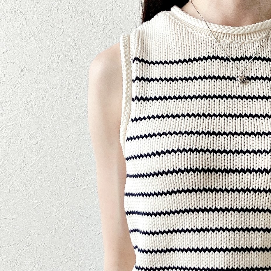 ZARA（ザラ）のおすすめトップス「ストライプ ニット トップス」