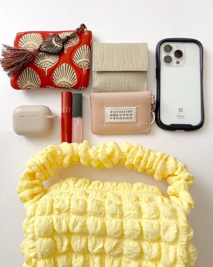 GU（ジーユー）のオススメの春コーデにピッタリアイテム「ポップコーンワンハンドルバッグ＋X」