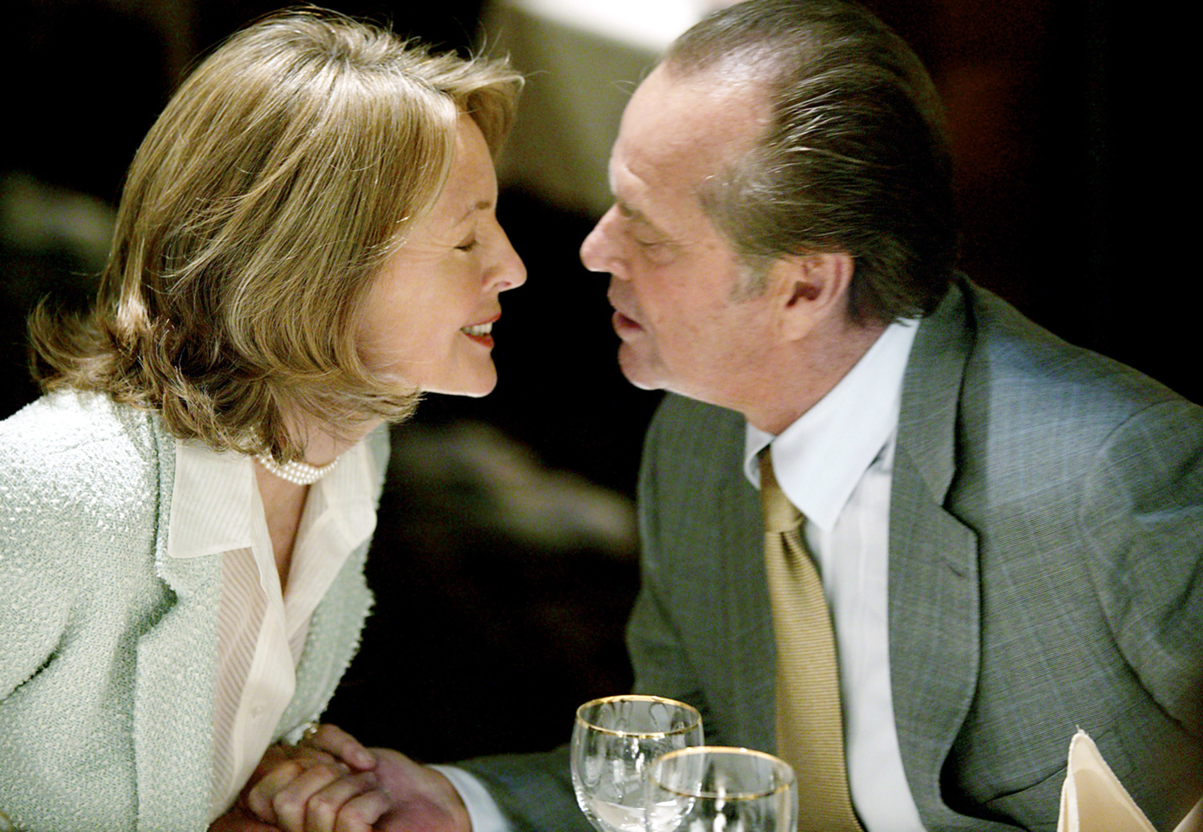 Diane Keaton and Jack Nicholson about to kiss in Something&#x27;s Gotta Give