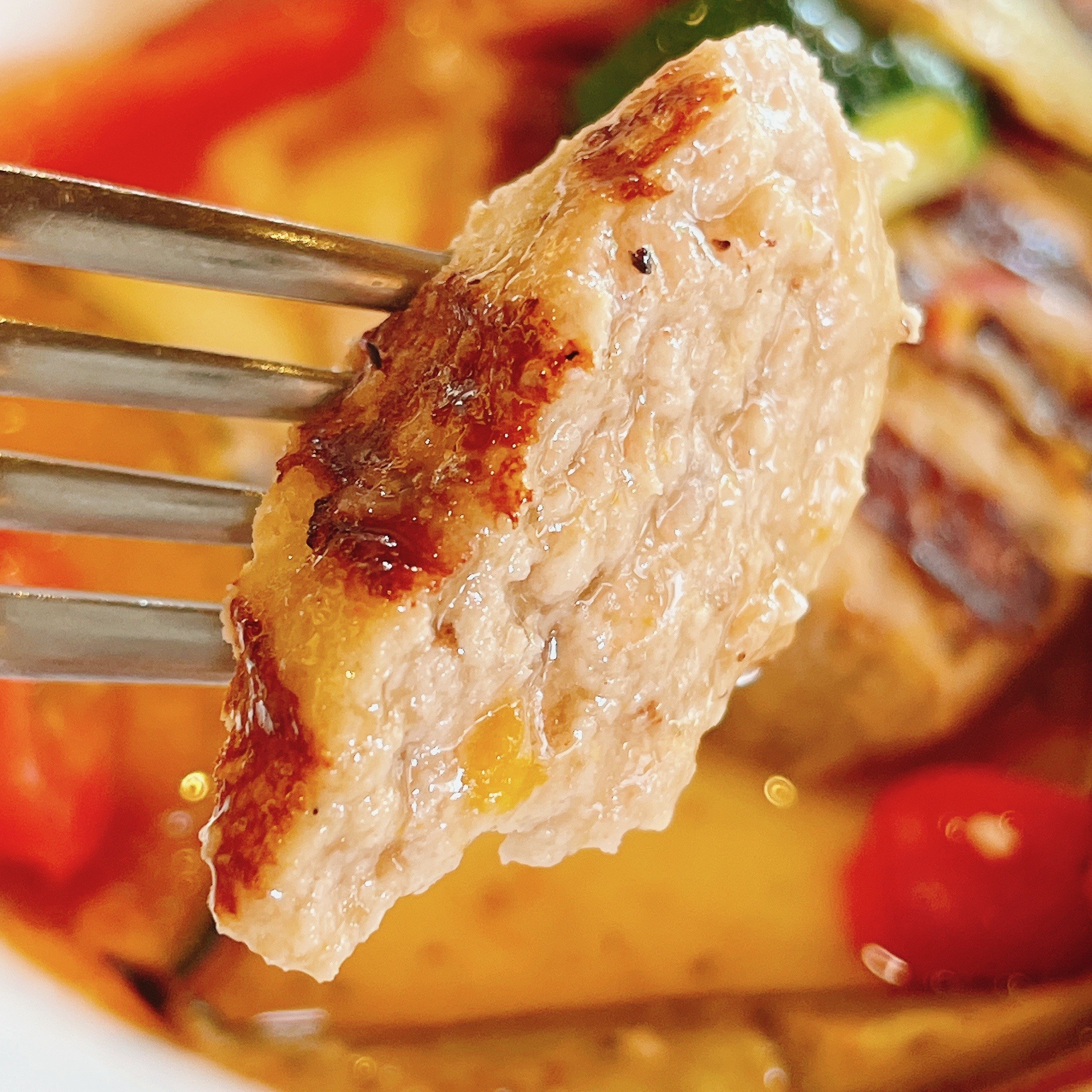 デニーズのおすすめ限定メニュー「彩り野菜のハンバーグ」