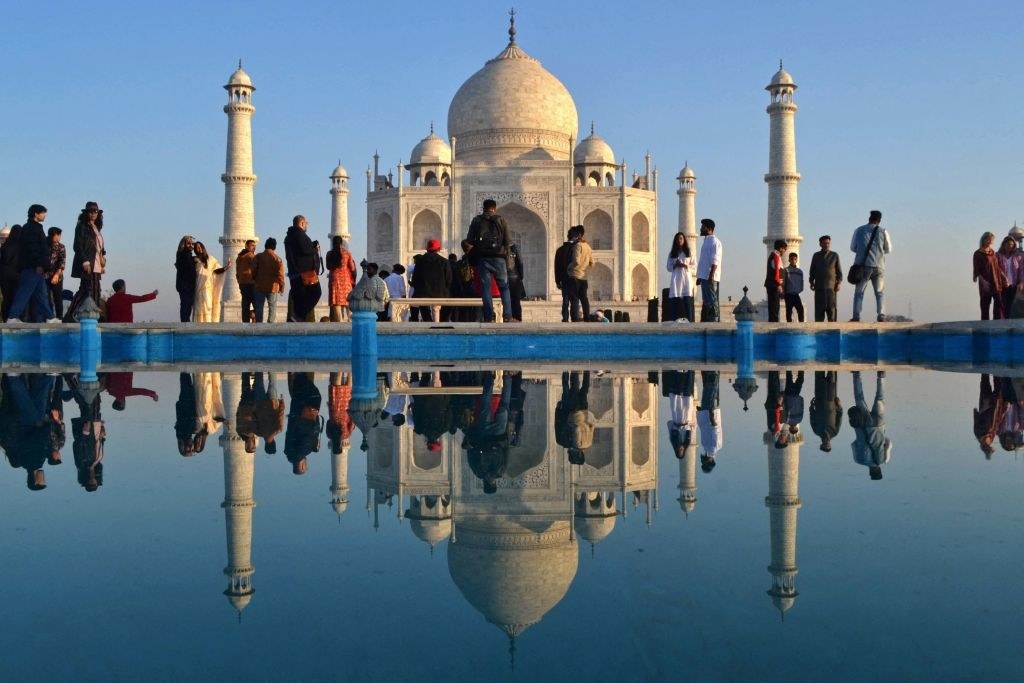Tourists at the Taj Mahal