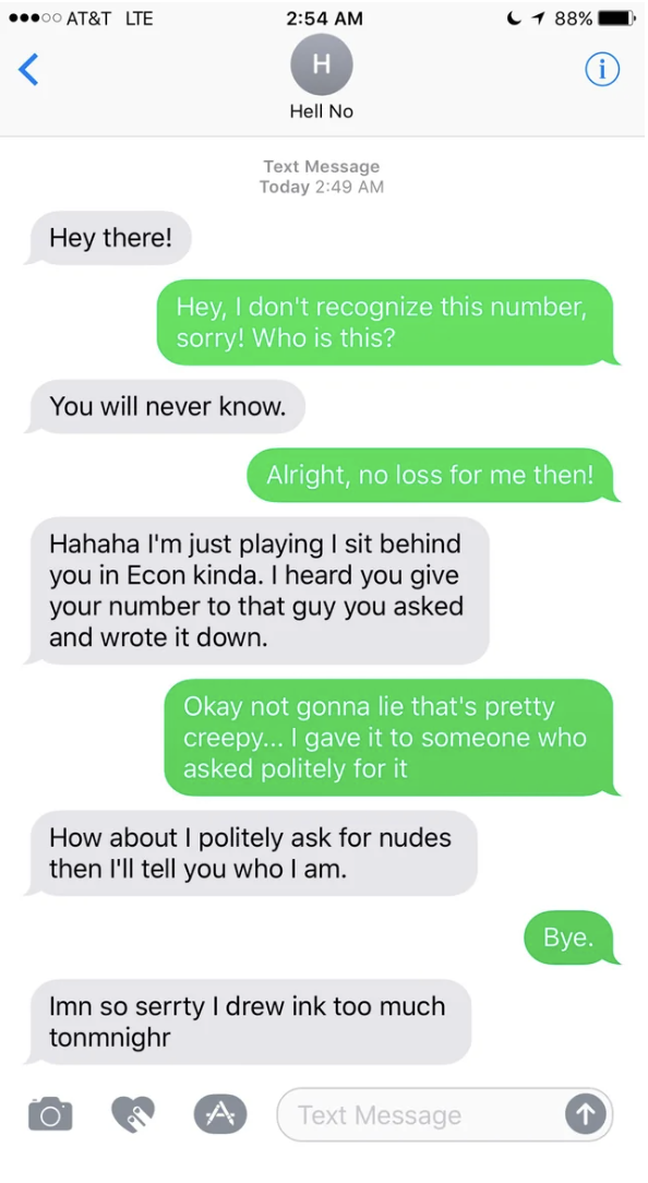 25 Cringey Texts That Are Just So, So Awkward