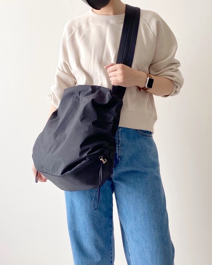 GLOBAL WORK（グローバルワーク）のおすすめのバッグ「撥水軽量変形ショルダー」