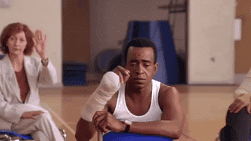 tim meadows with a broken wrist on mean girls