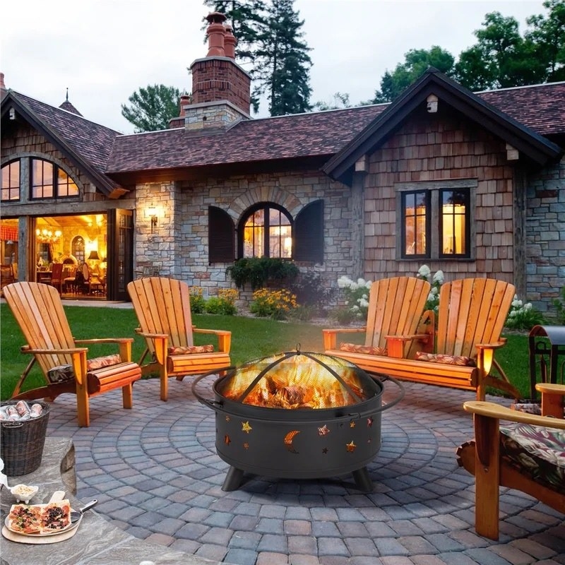 Fire pit with some chairs around it