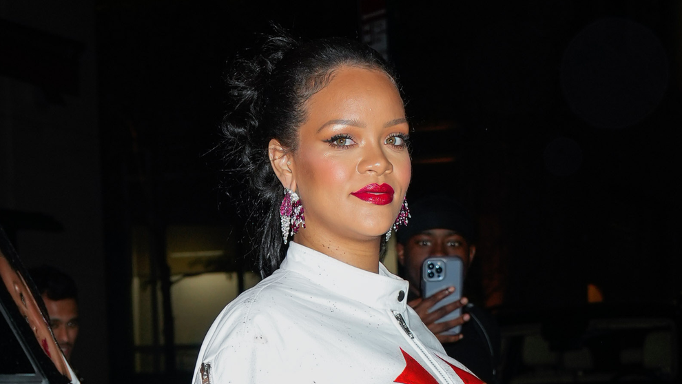 Rihanna Debuts $700,000 USD Jacob & Co. Watch Choker