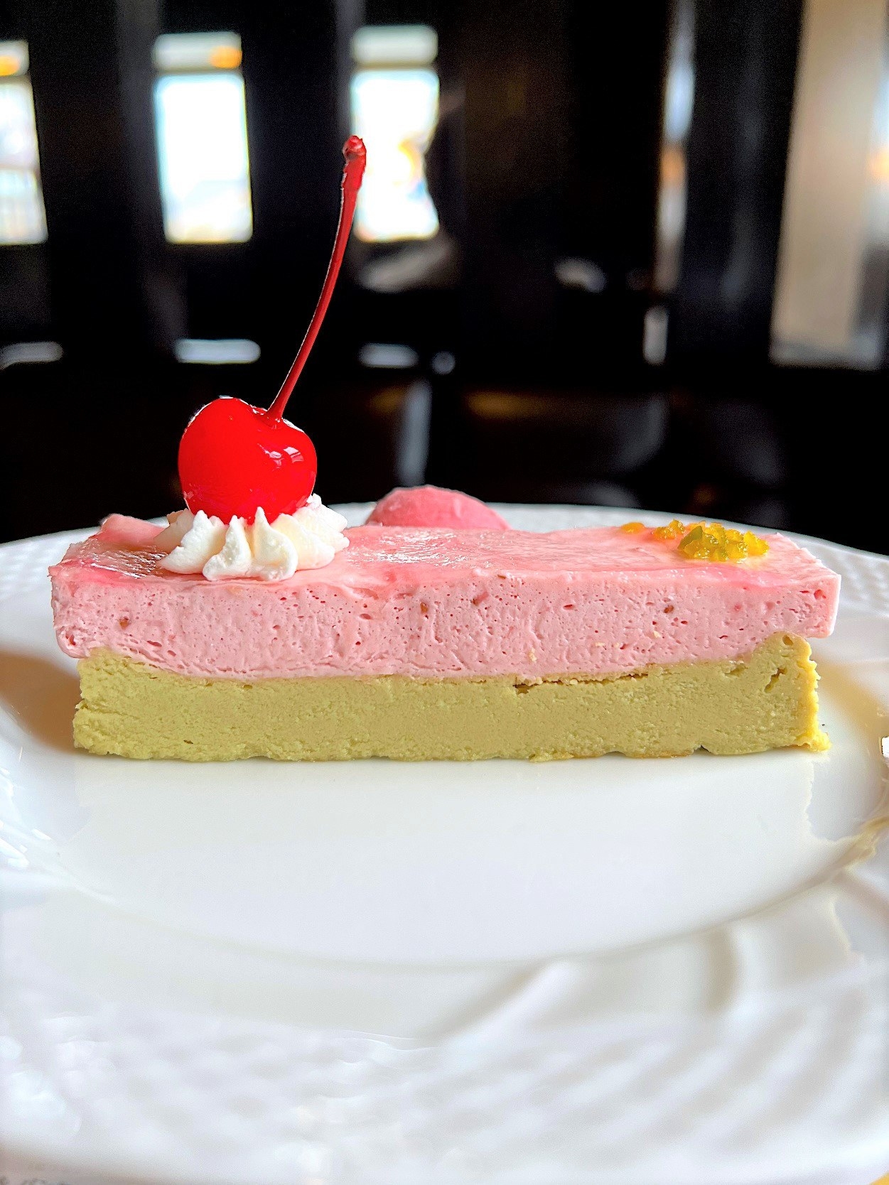 星乃珈琲店のオススメのメニュー「Wチーズケーキ」