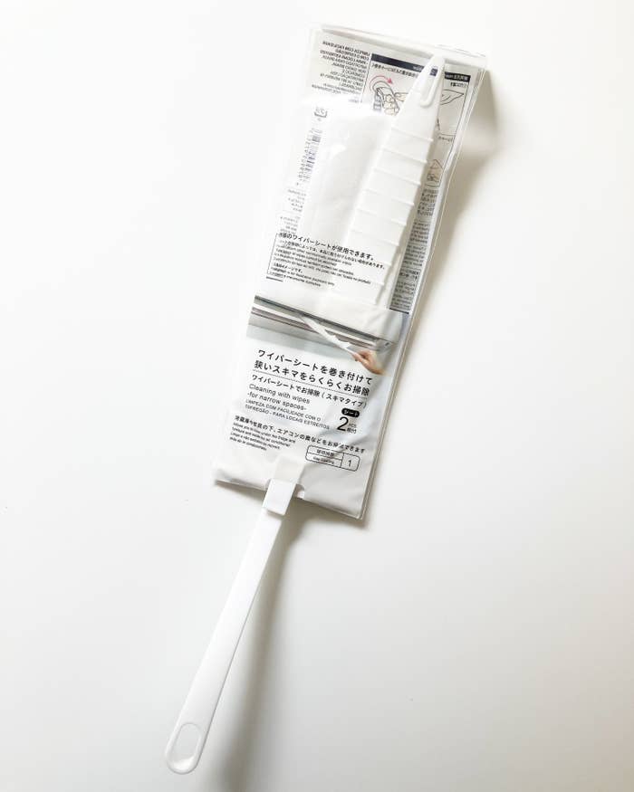 DAISO(ダイソー)のお掃除棒「ワイパーシートでお掃除(スキマタイプ)」