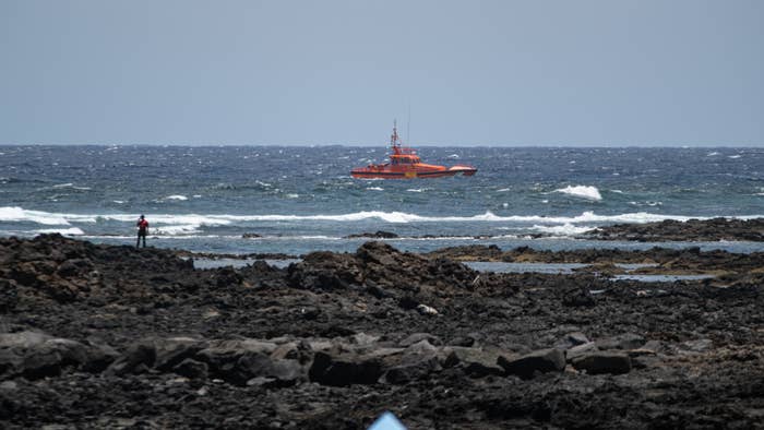 A boat scans the area in the port of Orzola in the north of Lanzarote on 18 June, 2021