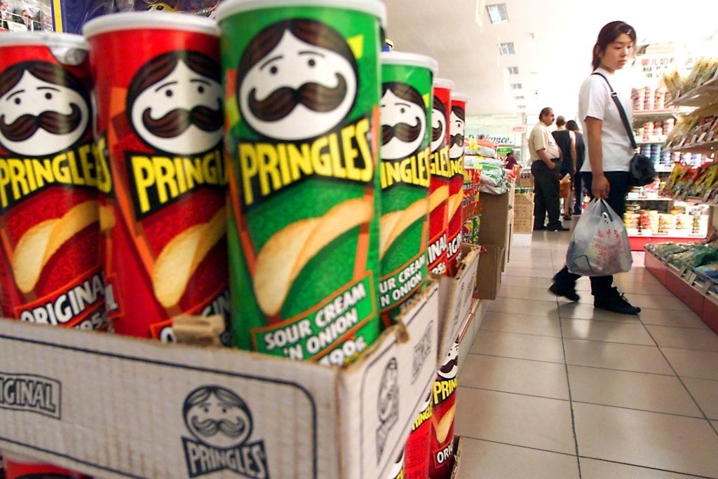 Pringles in a grocery store