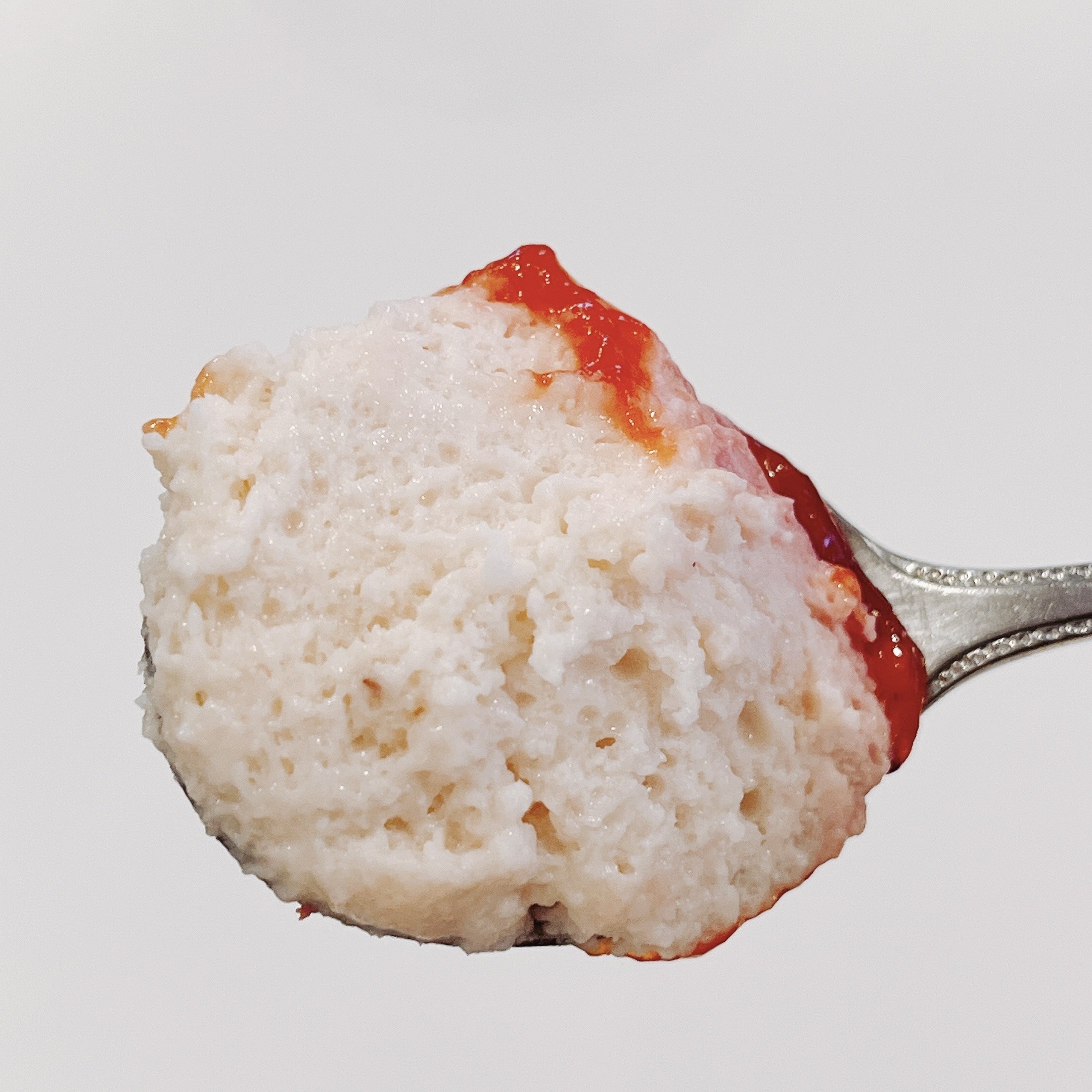 成城石井のおすすめスイーツ「​​苺づくしのベリーレアチーズ」