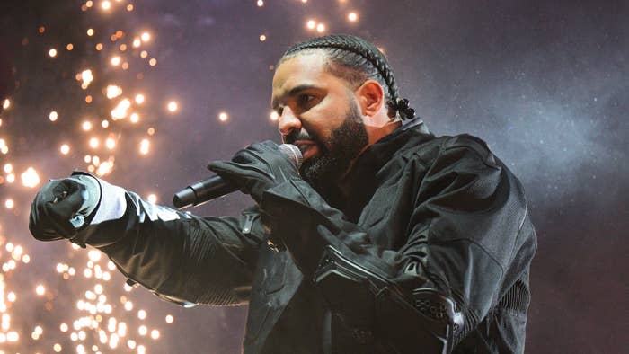 Drake Announces He’s Releasing a Poetry Book | Complex